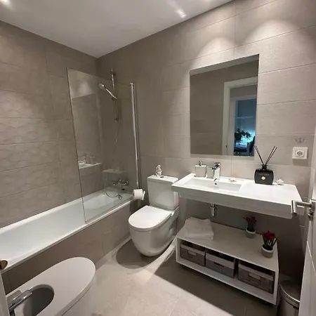 A Estrenar Amplio Con Piscina Y Parking Apartment *