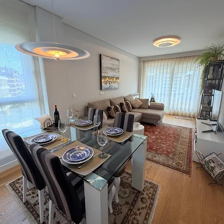 Apartment A Estrenar Amplio Con Piscina Y Parking Getxo